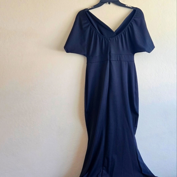 Black Off The Shoulder Mermaid Black Maxi Dress Gown Size Medium - Picture 2 of 10